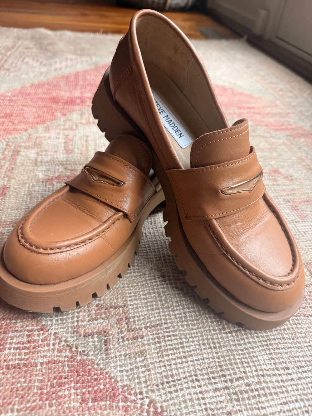 Steve Madden Cognac Tan Lug Sole Penny Loafers